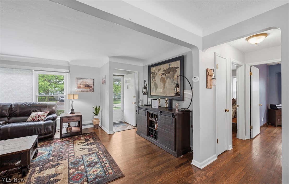 Sunshine Realty Inc 01 - Residential