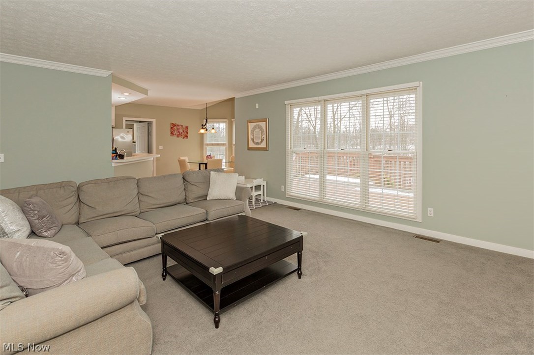 Arthur Mdws - Residential