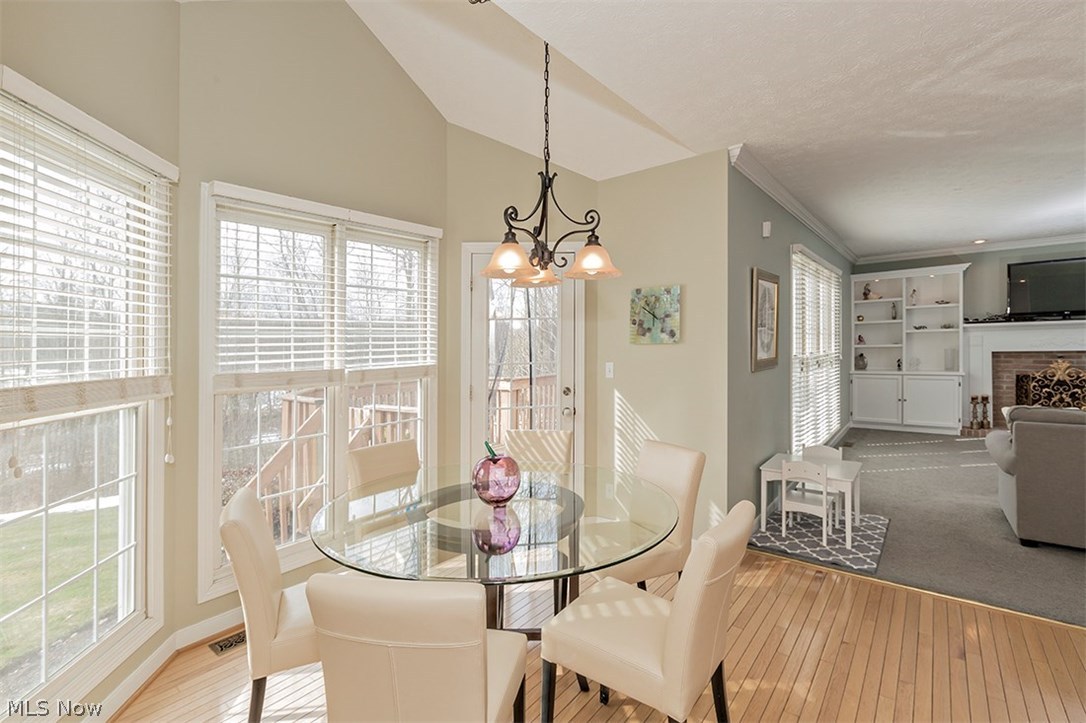 Arthur Mdws - Residential