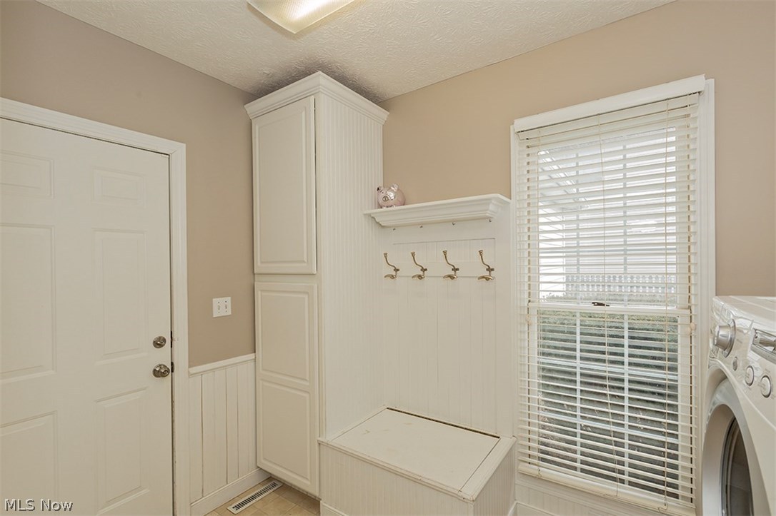 Arthur Mdws - Residential