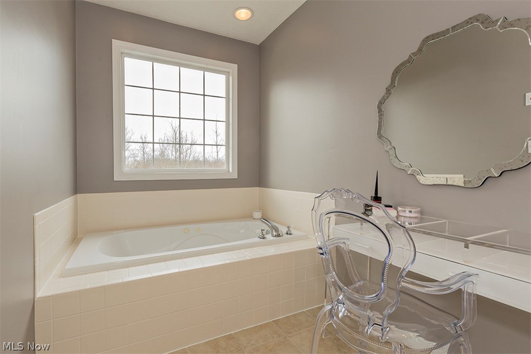 Arthur Mdws - Residential