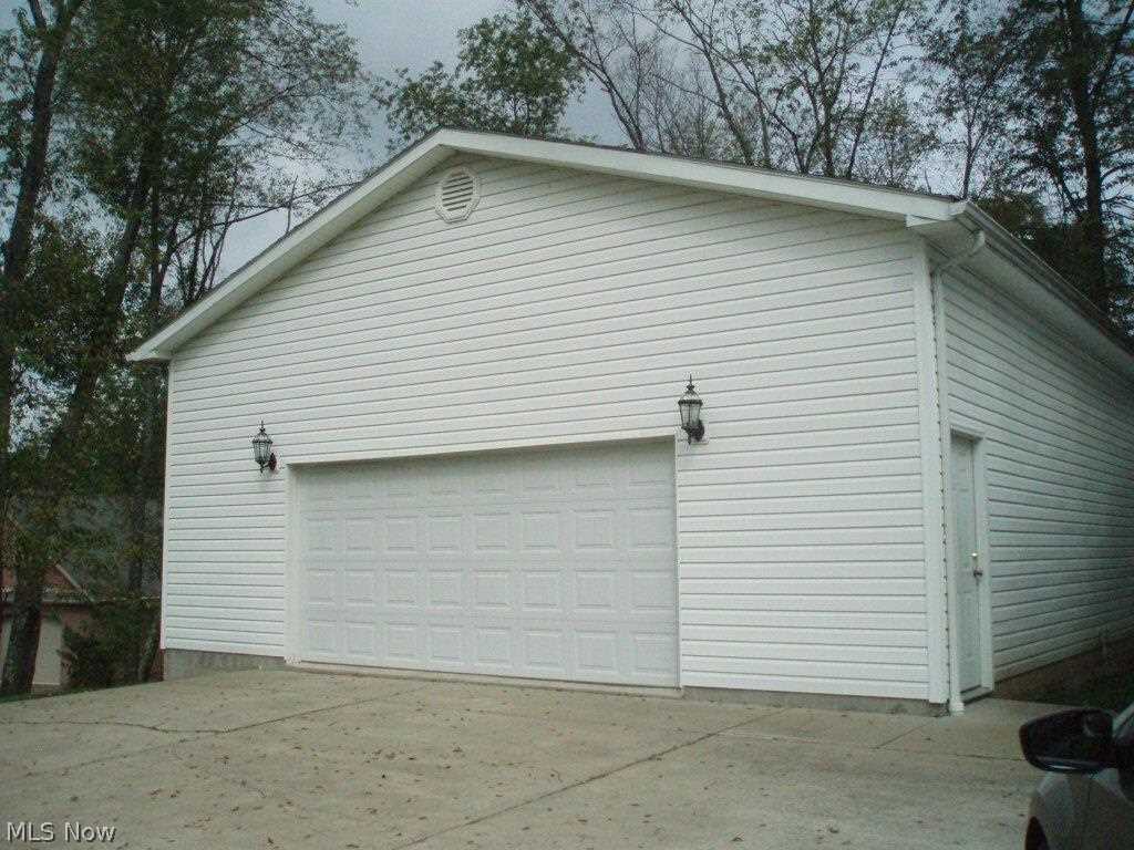 Forest Est - Residential