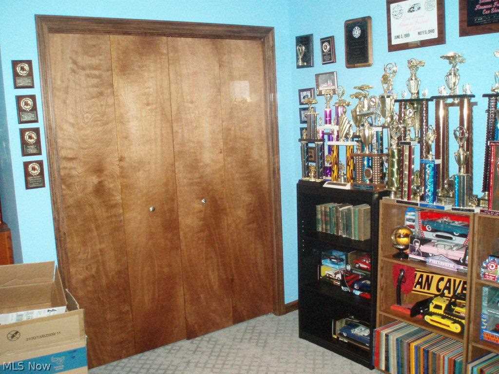 Forest Est - Residential