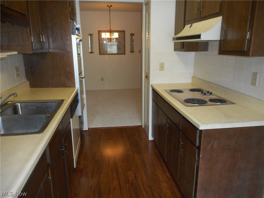 Silver Lake Towers Condo - Residential