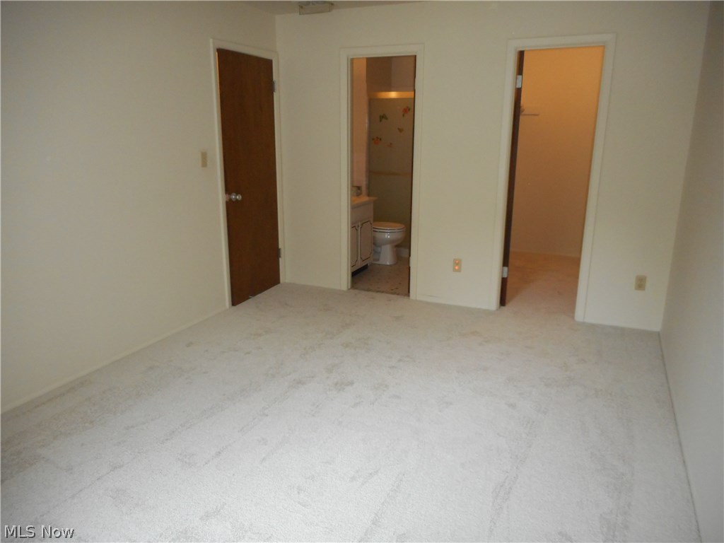 Silver Lake Towers Condo - Residential