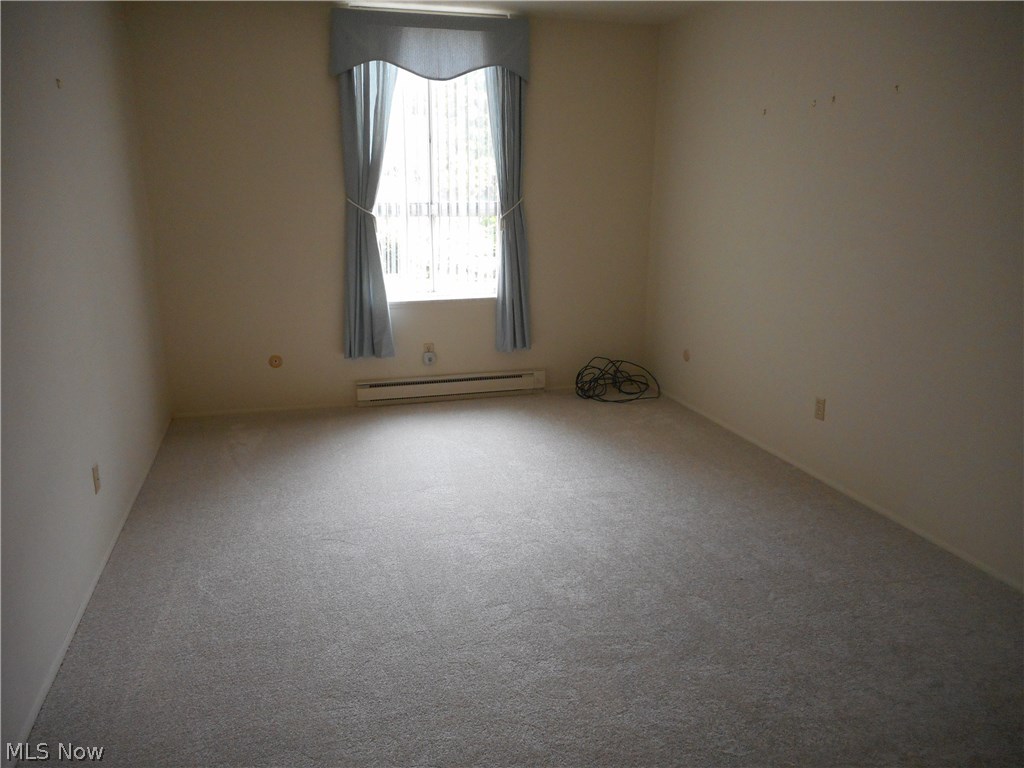 Silver Lake Towers Condo - Residential