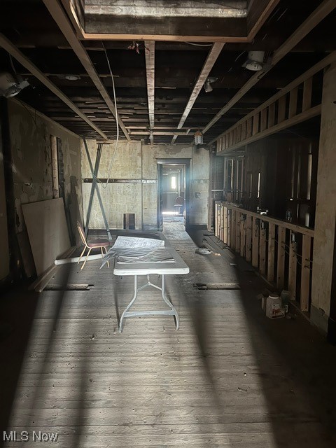 Chamberlain - Commercial Sale