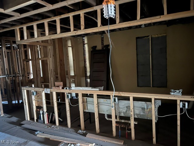 Chamberlain - Commercial Sale