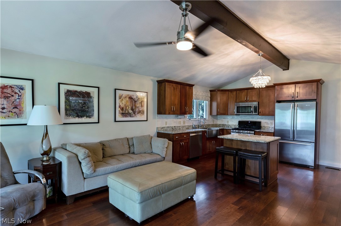 Huntington Valley Estates - Residential