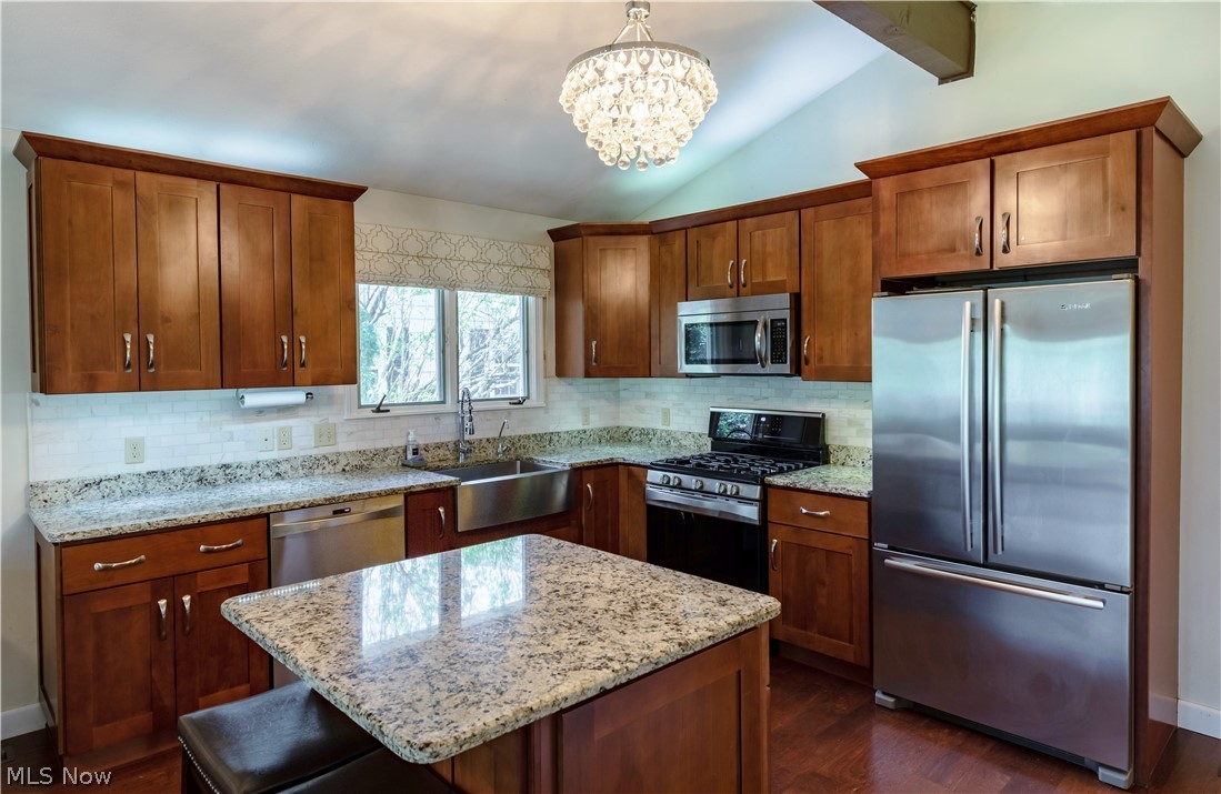 Huntington Valley Estates - Residential