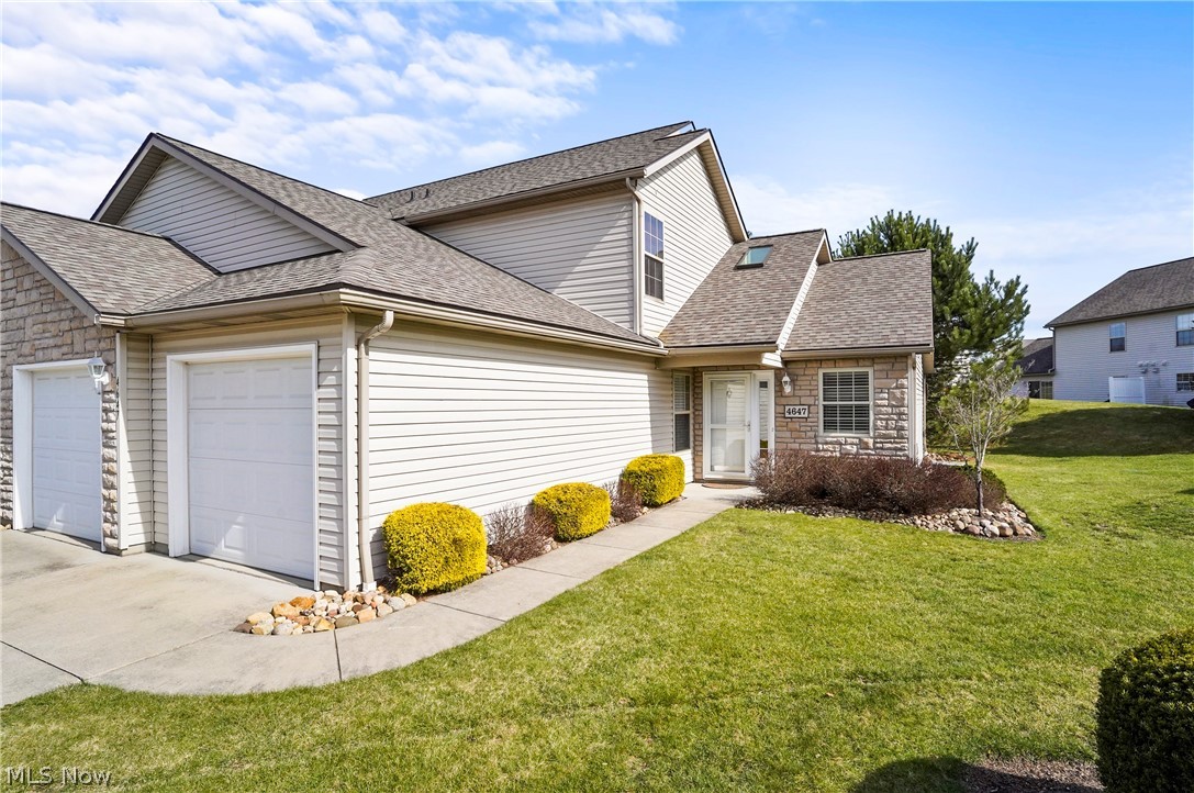 Creekside/Pleasant Lakes Condo - Residential