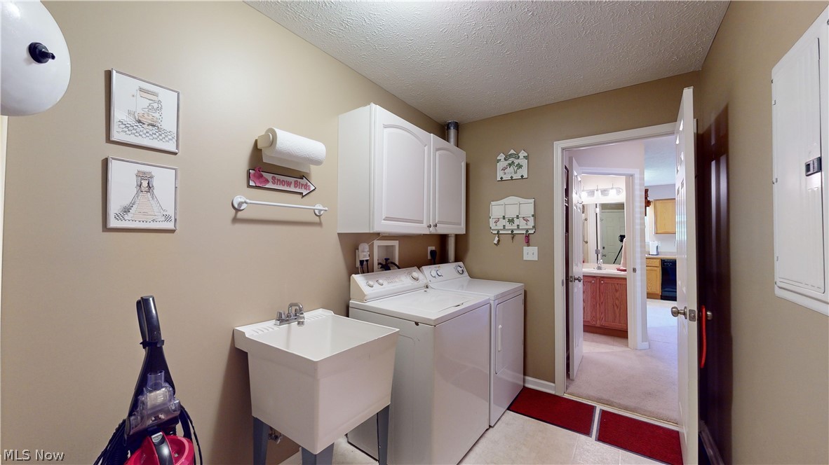 Creekside/Pleasant Lakes Condo - Residential