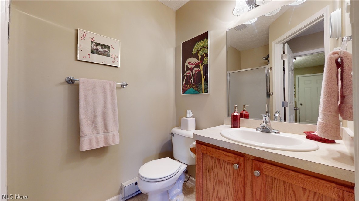 Creekside/Pleasant Lakes Condo - Residential