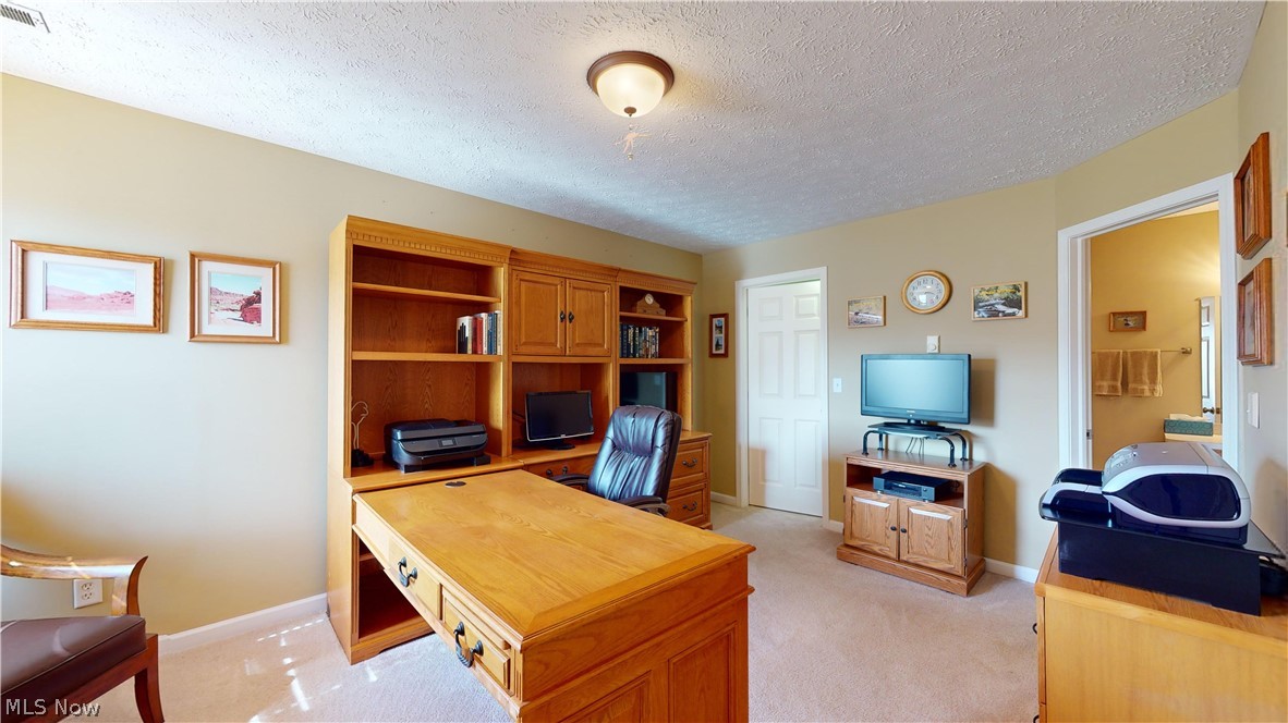 Creekside/Pleasant Lakes Condo - Residential