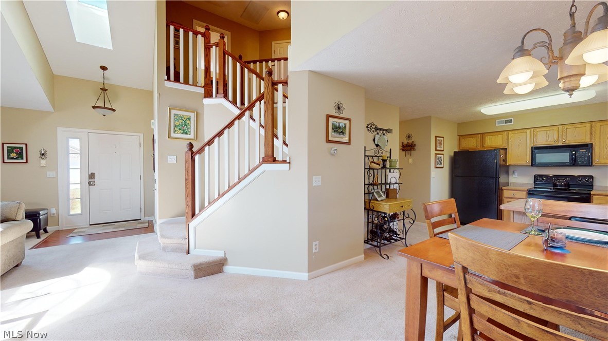 Creekside/Pleasant Lakes Condo - Residential