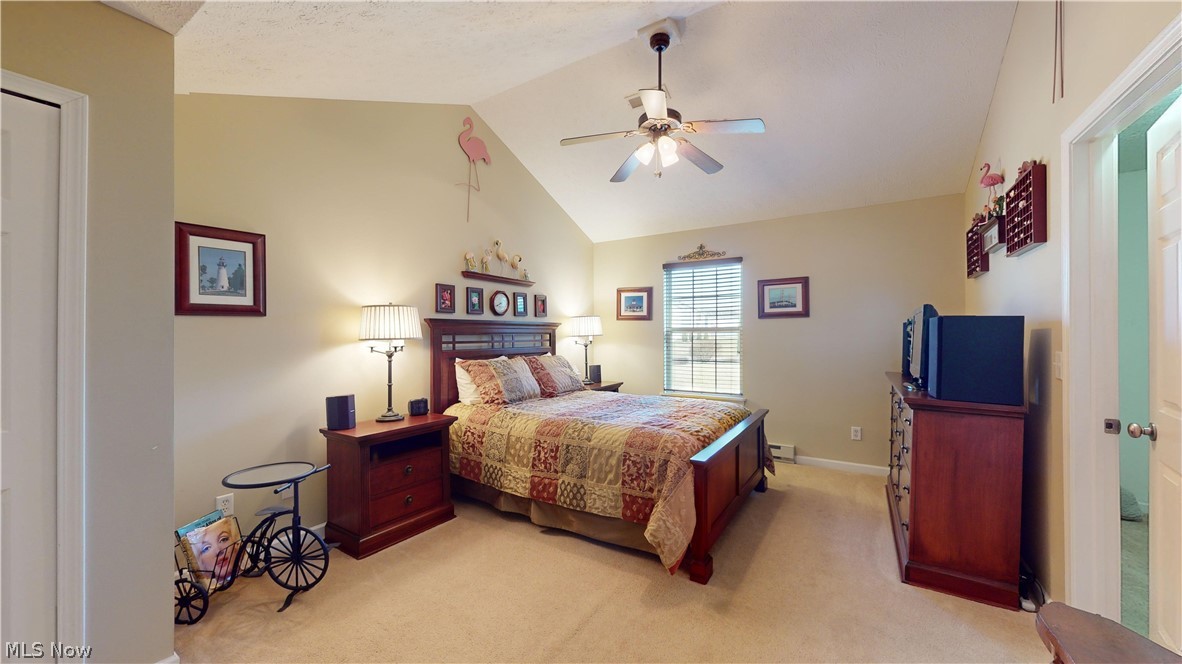 Creekside/Pleasant Lakes Condo - Residential