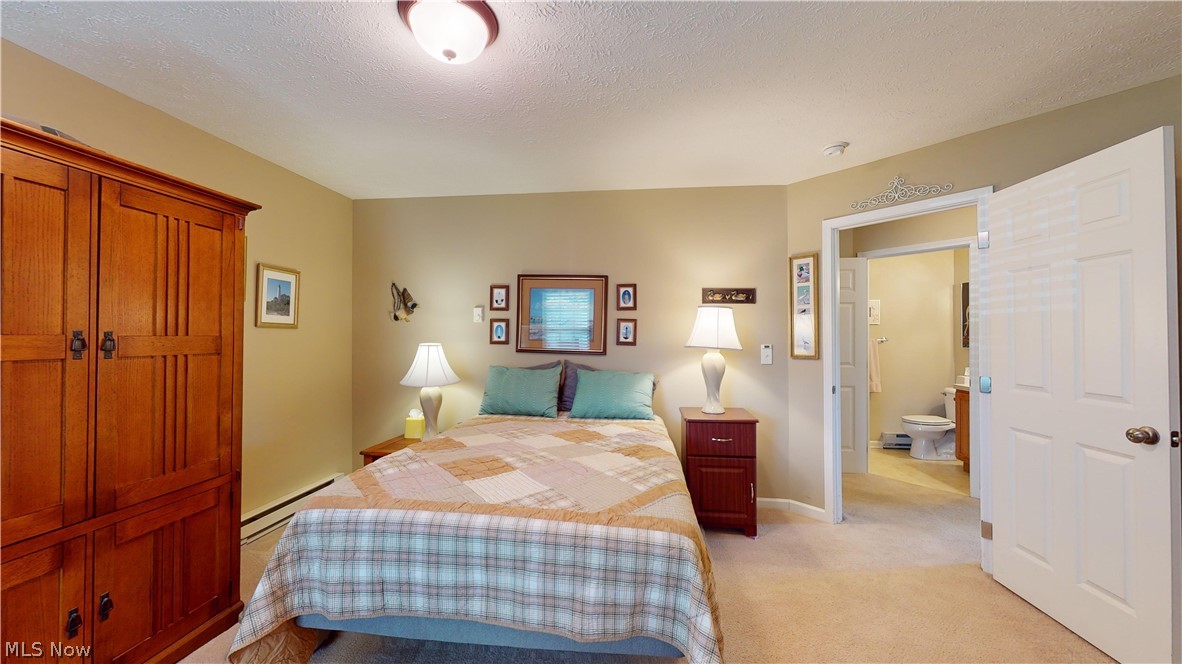 Creekside/Pleasant Lakes Condo - Residential