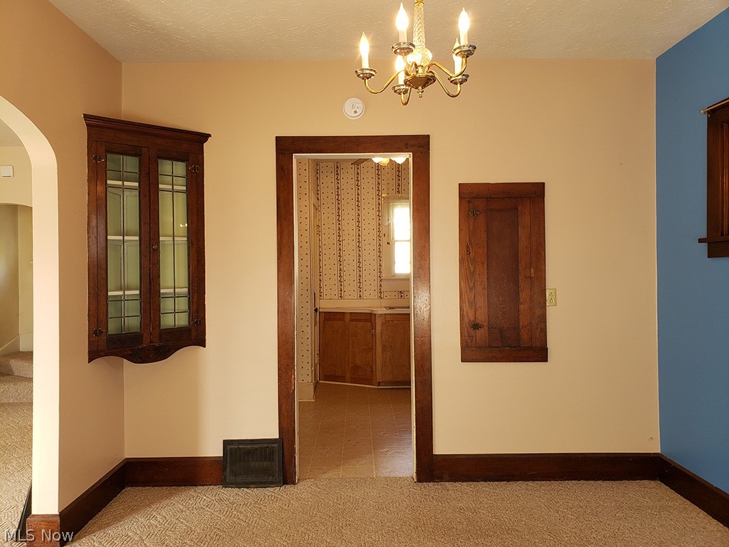 Creston Incorporation - Residential