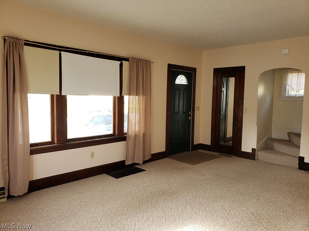 Creston Incorporation - Residential