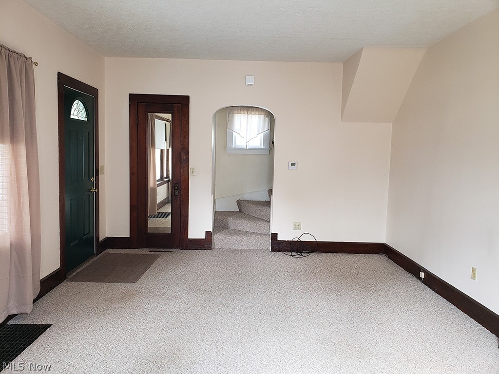 Creston Incorporation - Residential