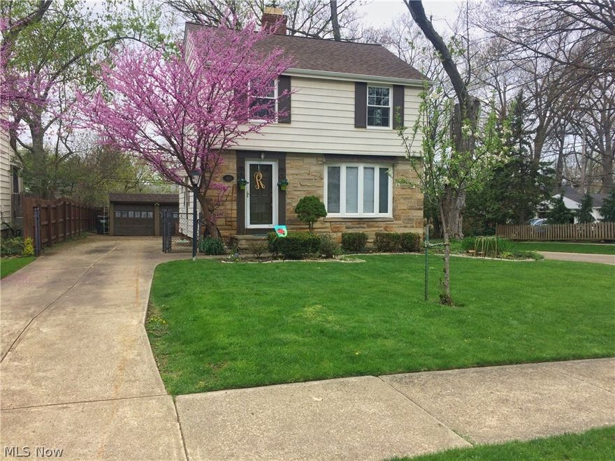 Do you want a Handsome/Charming Colonial on a popular street with a newer Roof w/gutter guards -August 2016, newer replacement Windows including the large bow/bay window in the Living Room, and newer High-end Wood Privacy Fencing installed August 2015? Then you should tour this home! When you walk in the door, the Living Room and the Dining Room beyond will greet you with lovely decor and plenty of natural light. The large "bow" window, fireplace, hardwood floors and built-in corner china cabinet in the Dining Room all add to the appeal. The Eat-In Kitchen includes all the appliances, plenty of cabinets and counterspace, and a nice view of the Brick Terrace, and lovely backyard with the wood privacy fencing. As you will see from the photos, all three of the Bedrooms upstairs are also very charming with hardwood flooring and tasteful decor. The present owner uses the "middle" Bedroom as an office ; you'll love the built in bookshelves and plenty of natural light! And, don't forget the f