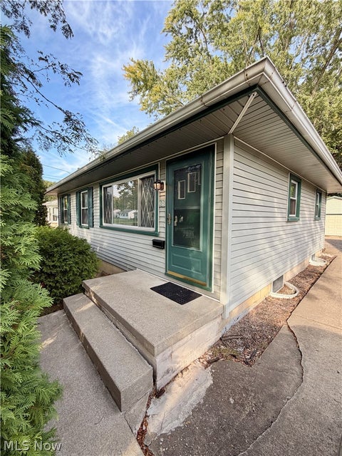 A Hanna HomeFinder account is required to view this listing.