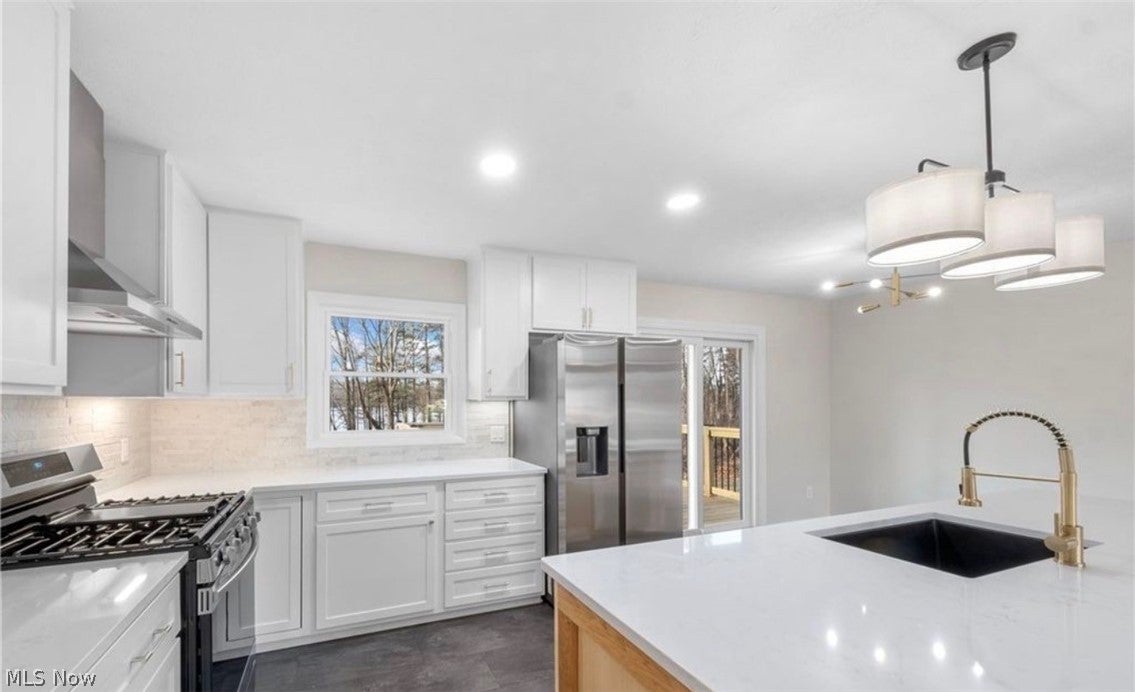 1121 Doralee Drive