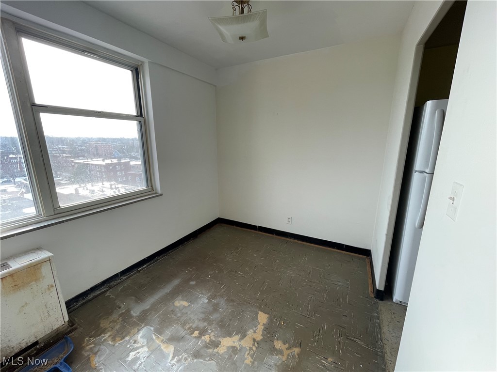 Lake House Condo - Residential