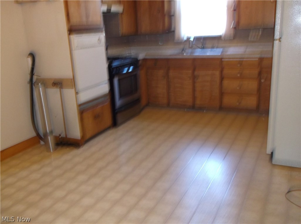 Ernst W Koehli & Blanch M Koeh - Residential