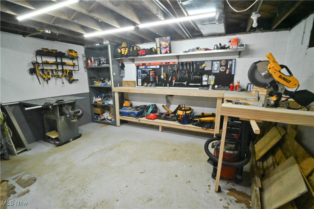 Sec #8 Southerly Along/East - Residential