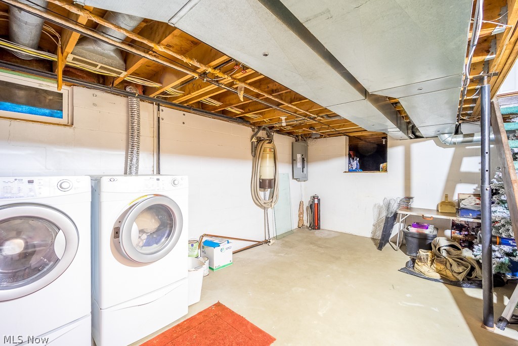 Pine Lake - Residential