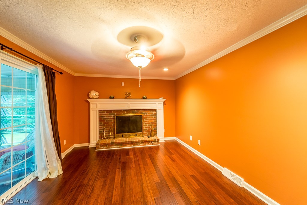 Pine Lake - Residential