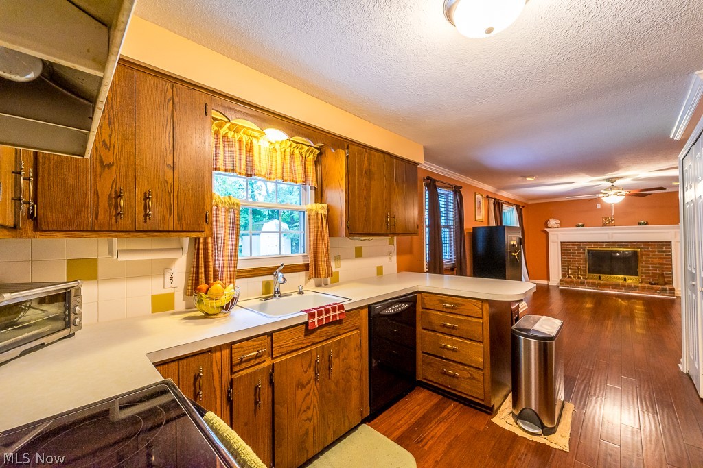 Pine Lake - Residential