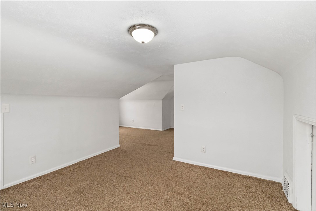 Shaker Overlook Land Companys - Residential