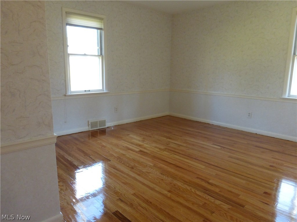 Mayfield 01 - Residential Lease