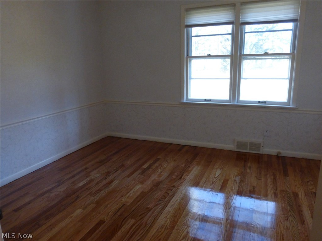 Mayfield 01 - Residential Lease