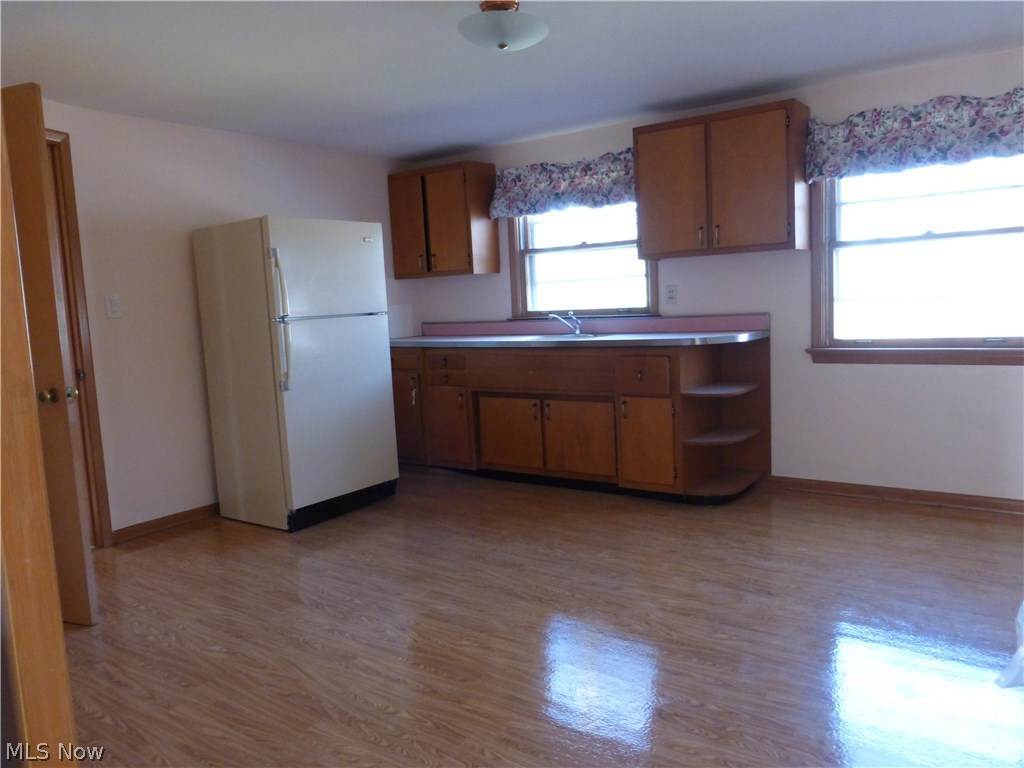 Mayfield 01 - Residential Lease