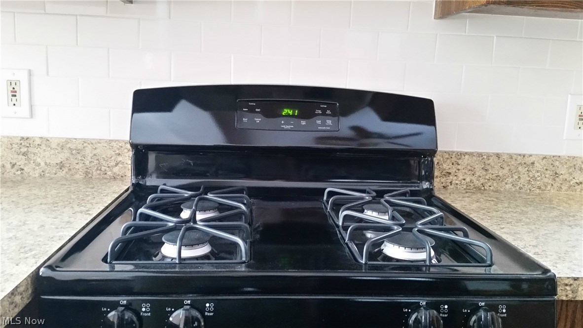 Mayfield 01 - Residential Lease