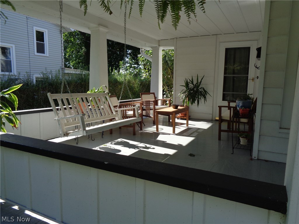 Earl Ave - Residential Income