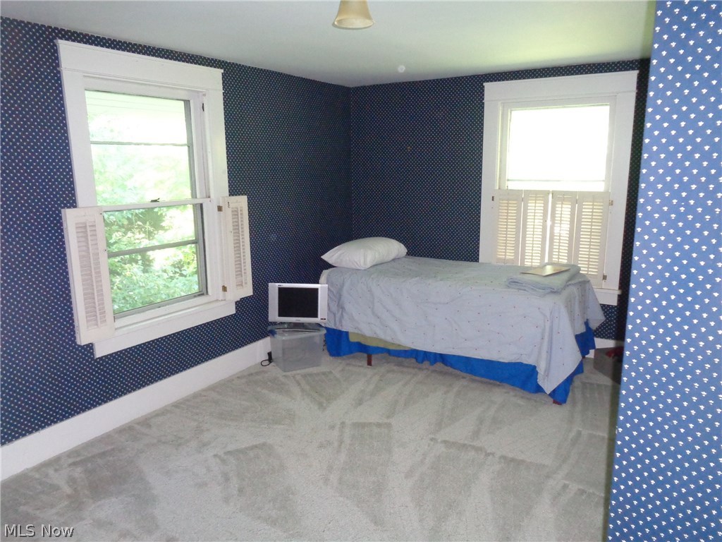 Earl Ave - Residential Income