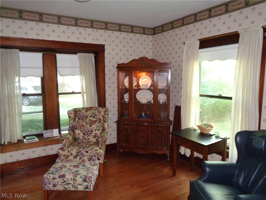 Earl Ave - Residential Income