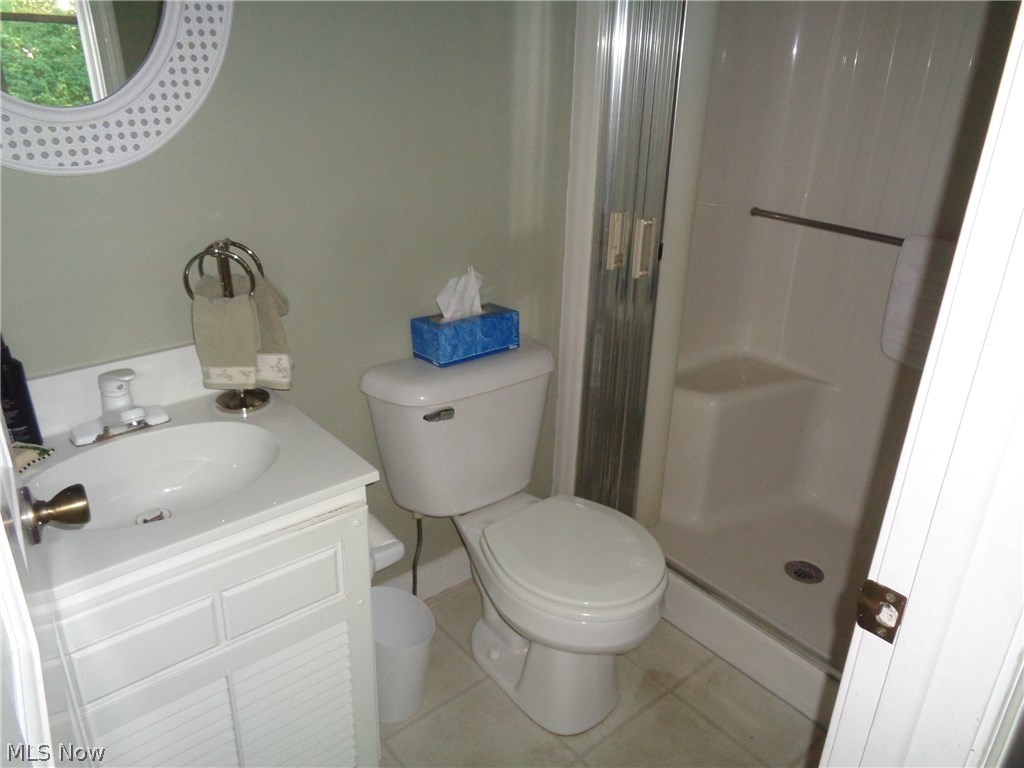 Earl Ave - Residential Income