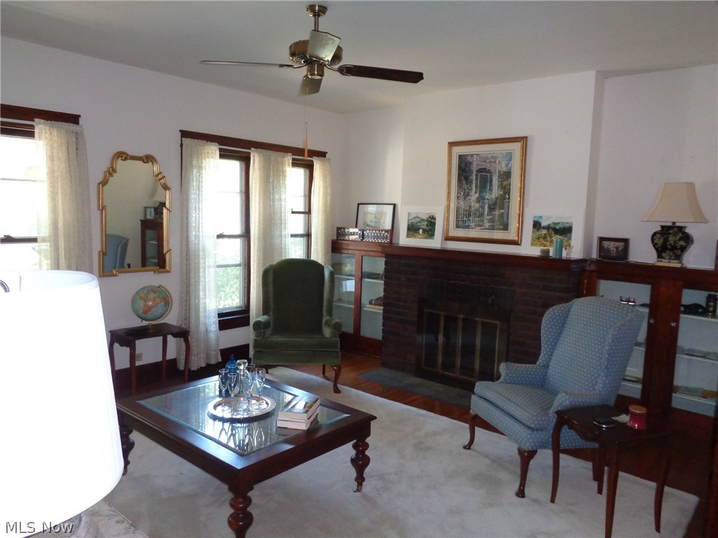 Earl Ave - Residential Income