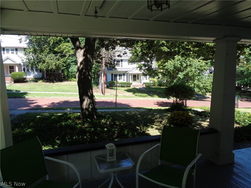 Earl Ave - Residential Income