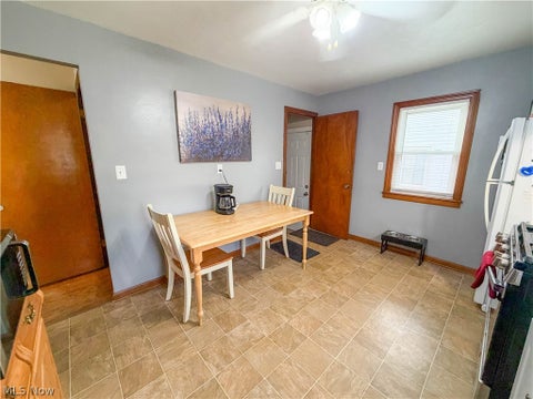 Tiny photo for 426 Joan Avenue, Girard, OH 44420 (MLS # 5257567)