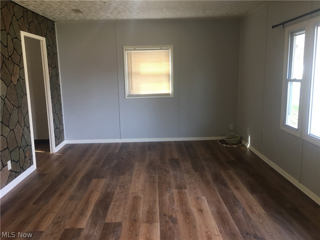 Eastland Allotment/4th Add - Residential Lease