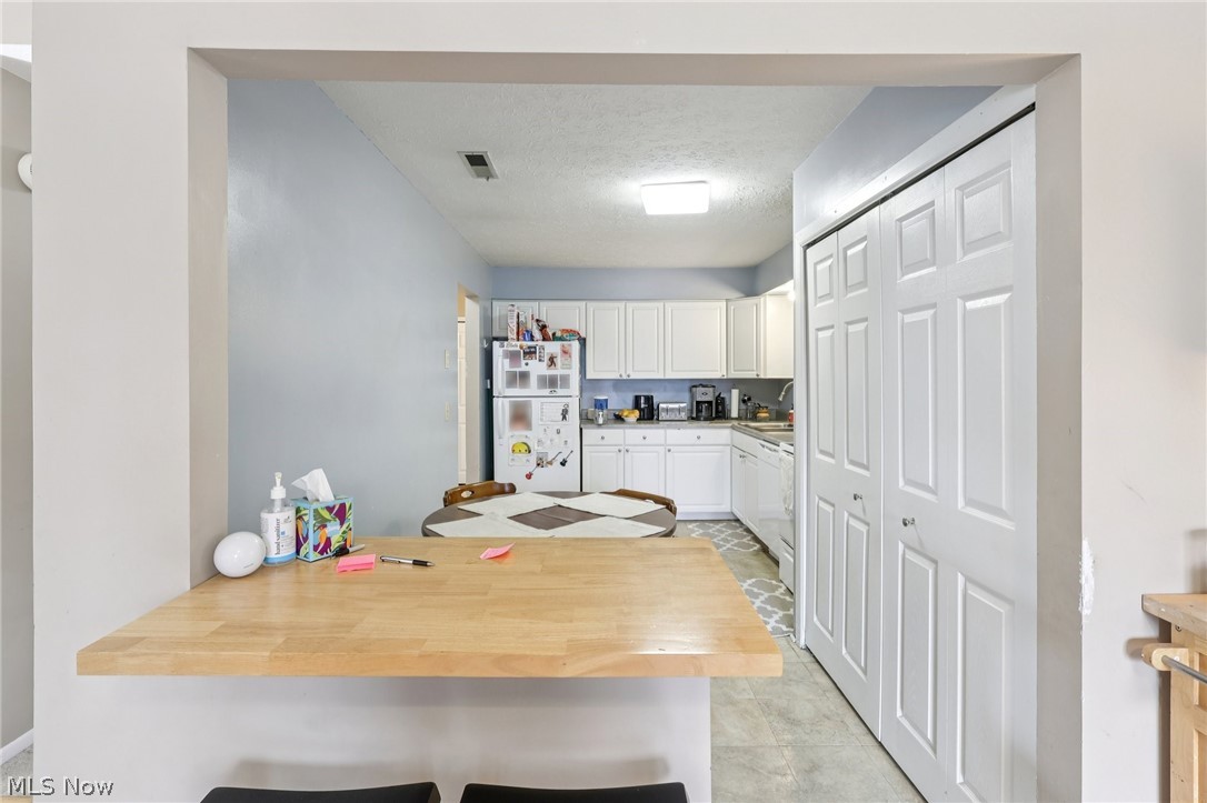 Portage Pointe - Residential