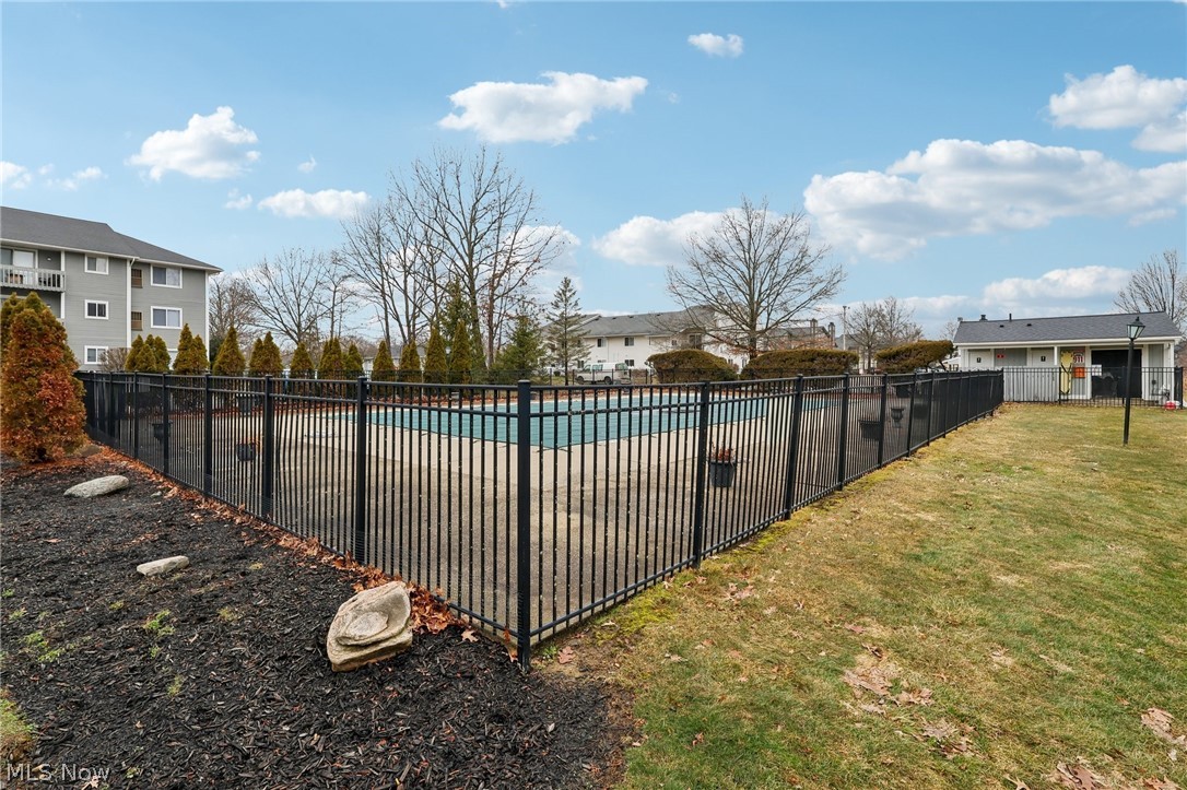 Portage Pointe - Residential