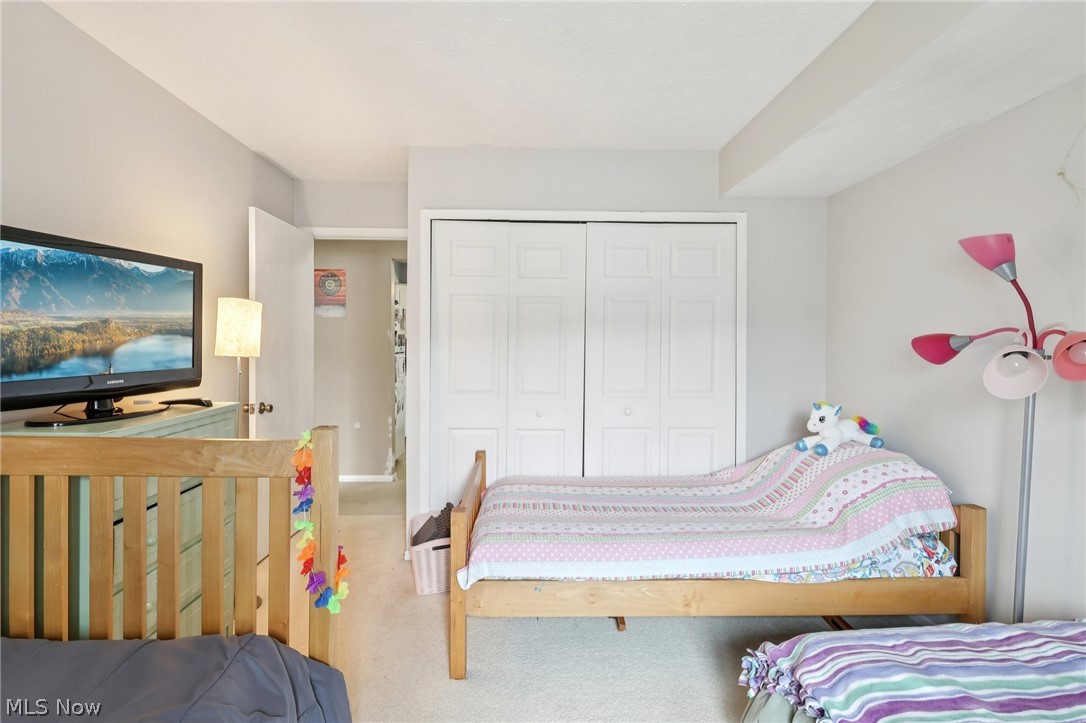 Portage Pointe - Residential