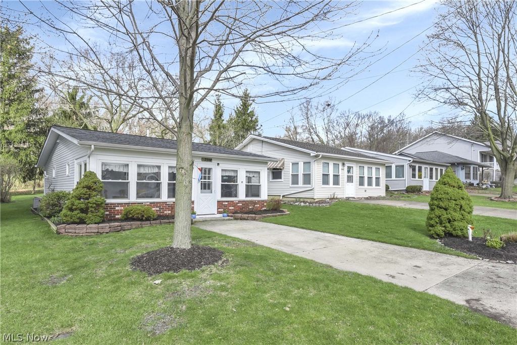 Photo of 2548 Bay Vista Drive, Lakeside Marblehead, OH 43440 (MLS # 5198925)